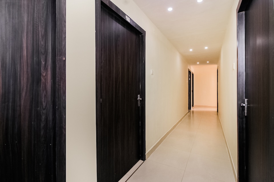 SPOT ON Pr Regency , Hamidia Road Bhopal, Bhopal