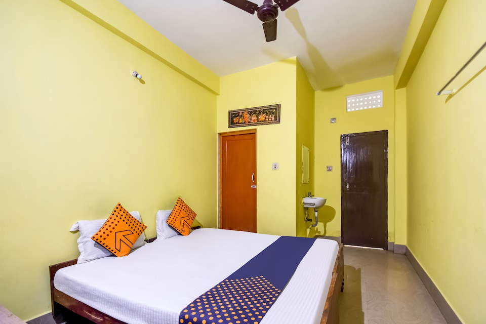 SPOT ON 72575 Hotel Sea Inn, CT Road Puri, Puri