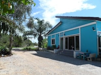 OYO 902 Life​ &​ Love​ Resort​