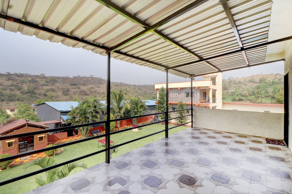 OYO 72593 Adarsh Farm, Pimpri Pune, Pune