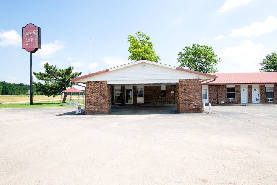 OYO Hotel Valley McAlester, McAlester Central OK, McAlester OK