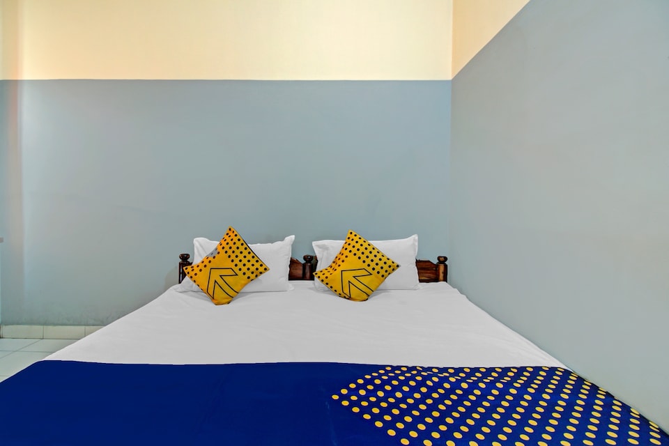 SPOT ON Royal , Calicut City, Calicut