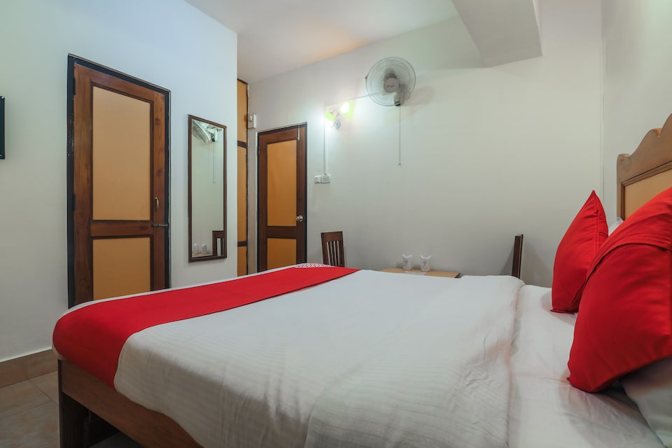 OYO 6069 Lake View Inn, Police Bazar, Shillong