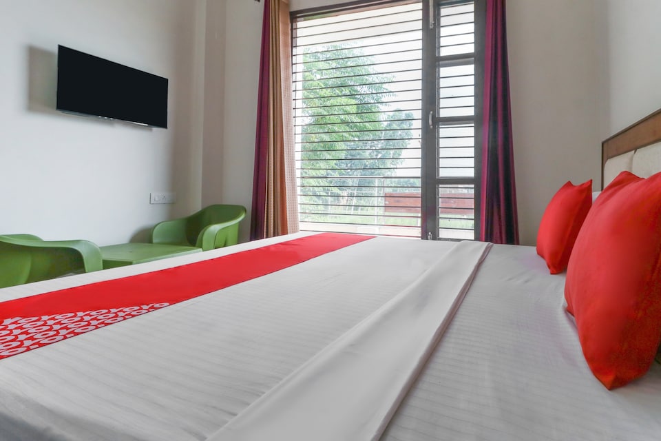 OYO Castle Mohali, Mohali, Mohali