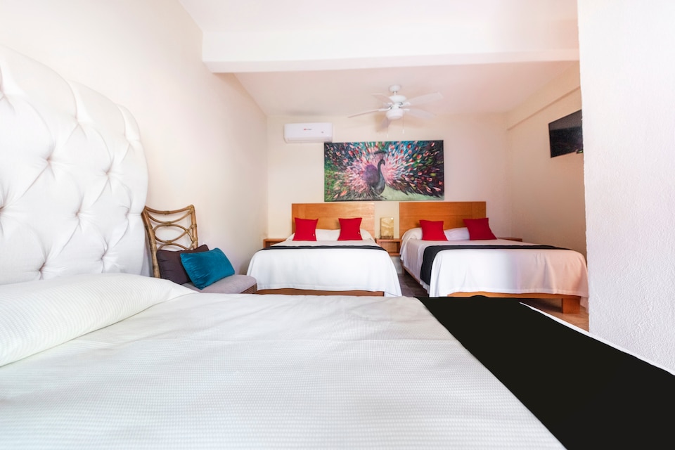 OYO Hotel Rojo Manglar, Acapulco de Juarez, GRO, Acapulco