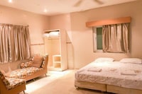 Capital O 916 Chill Chill D Pool Villa