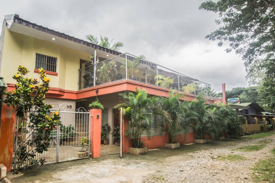 OYO 618 Las Residencias Bed And Breakfast, Puerto Princesa, Puerto Princesa