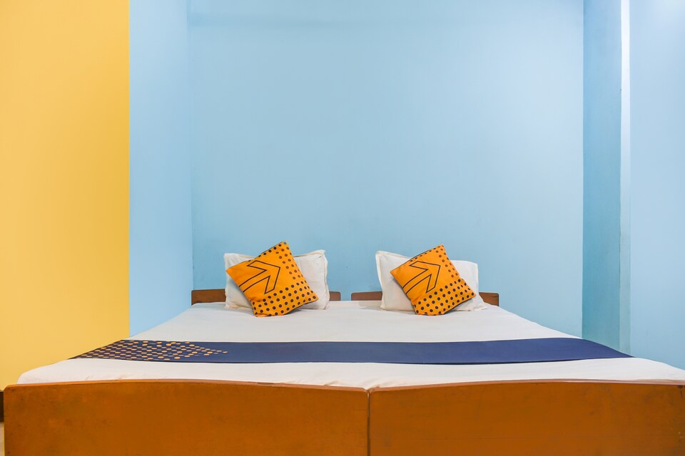 SPOT ON 72683 Royal Hotel, Angul, Angul