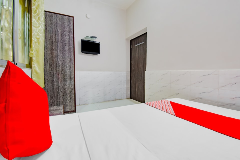 OYO 72692 Hotel Kariim, Esplanade Kolkata, Kolkata