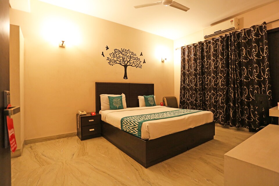 OYO 6092 Hotel Rock Heaven, Golf Course Road, Gurgaon