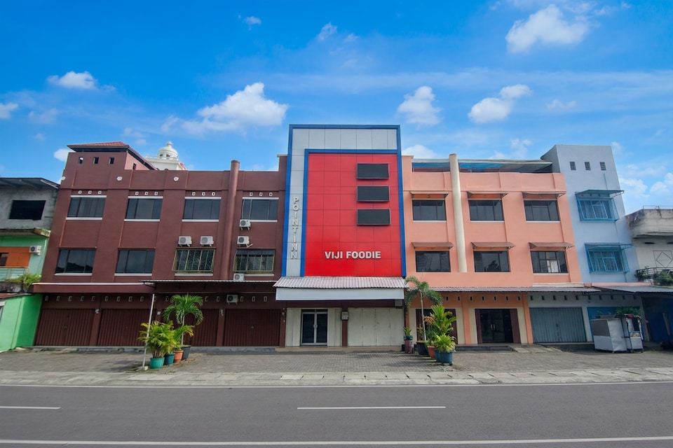 Hotel O near Pantai Losari formerly Point Inn , Losari, Makassar