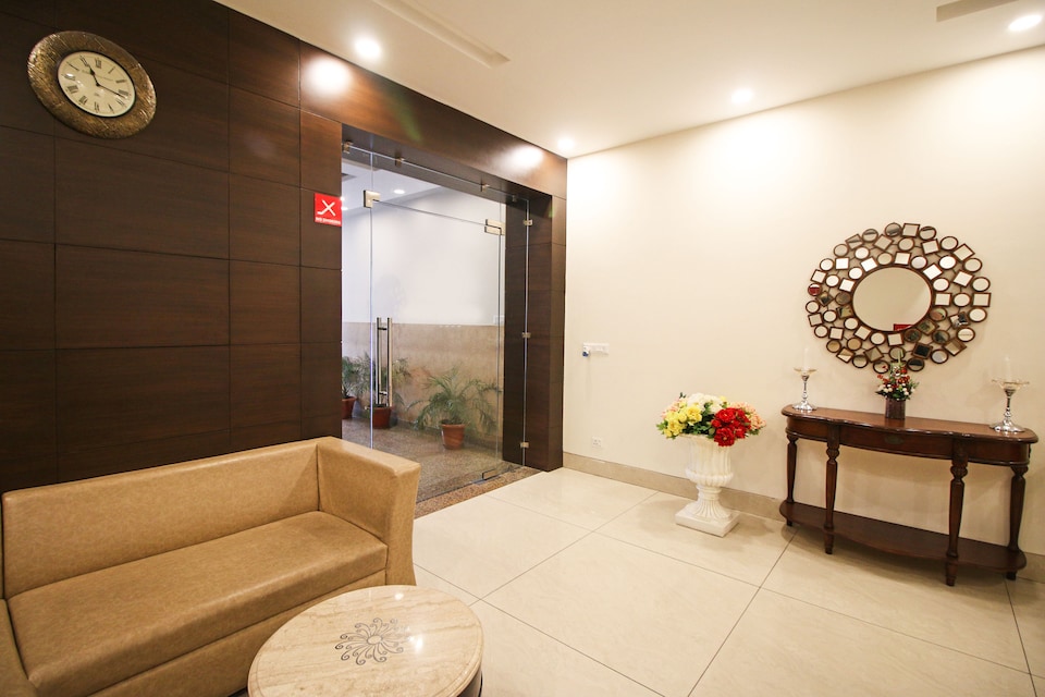 OYO 6093 Hotel Central Palace, Rajpur Road Dehradun, Dehradun