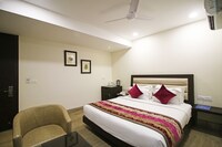 Hotel O Central Palace