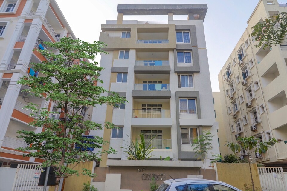 OYO 72738 Hotel Gravity, Kukatpally, Hyderabad