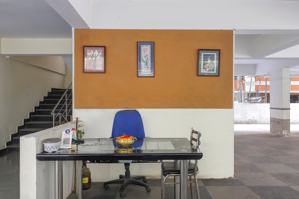 OYO 72738 Hotel Gravity, Kukatpally, Hyderabad