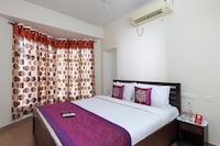 OYO Fantasy Resorts Premium Near Juhu Beach