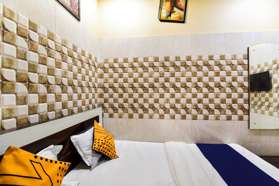 SPOT ON 72800 Hotle Khidmat Palace, Ajmer, Ajmer