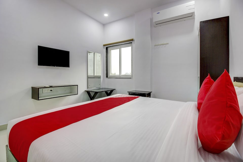 Hotel O Grand Mythri, ECIL, Hyderabad
