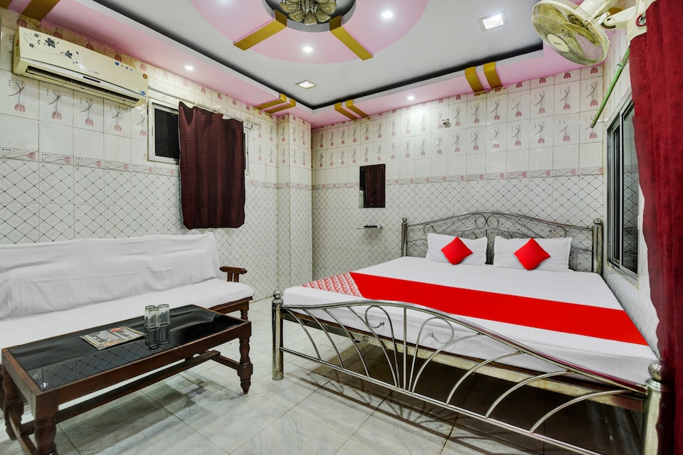OYO Flagship 72850 Hotel New Raj Palace, Chas Area Bokaro, Bokaro