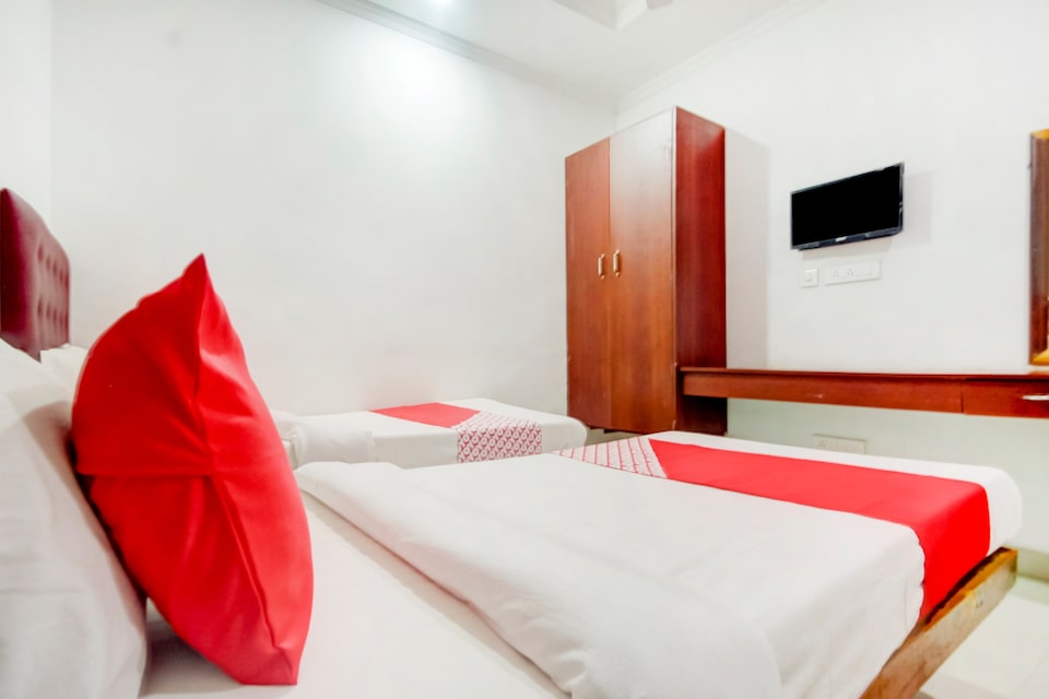 OYO 72859 Hotel Jayaram, Velankanni, Velankanni