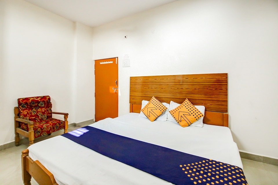 SPOT ON 72917 Hotel Simna Palace , Satna, Satna
