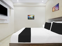 Hotel O J3 Royal Guest Rooms