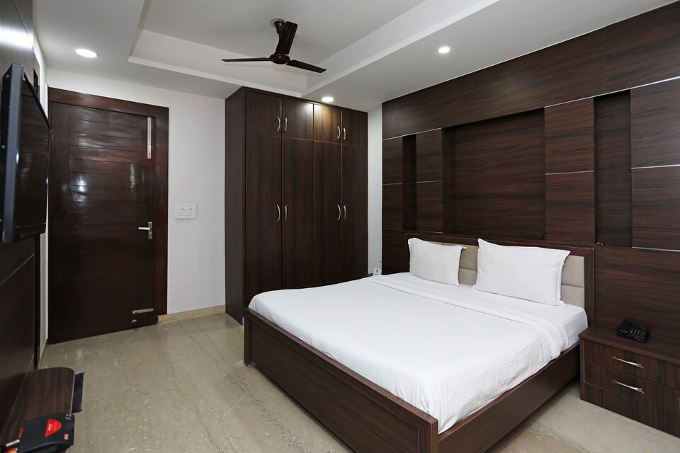 SPOT ON 72939 Hotel Madhuvan, Charbagh Lucknow, Lucknow