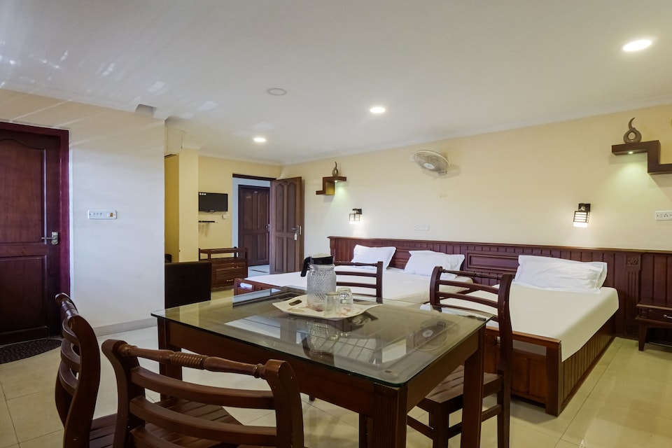 SPOT ON NON AC, Kasargod, Kasargod