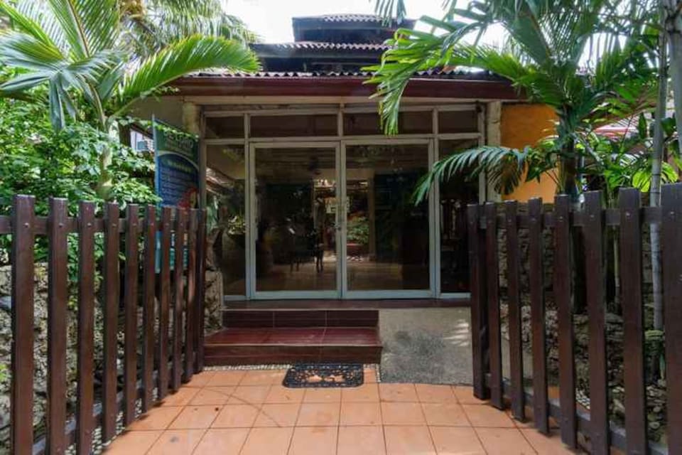 OYO 621 De Loro Inn, Puerto Princesa, Puerto Princesa