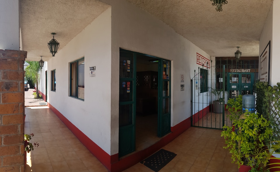 Capital O Hotel Las Campanas Inn, Queretaro, QRO, Queretaro