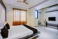 Super Collection O Ajara Amboli Ghat Formerly Hotel Paradise