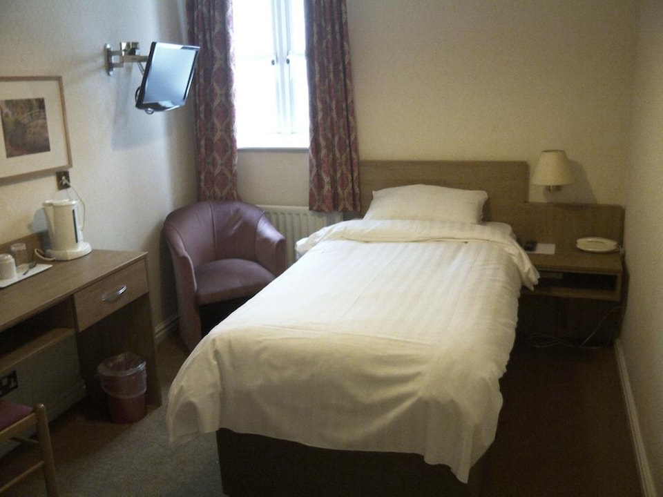 OYO Queensgate Hotel, Peterborough (North England), Peterborough