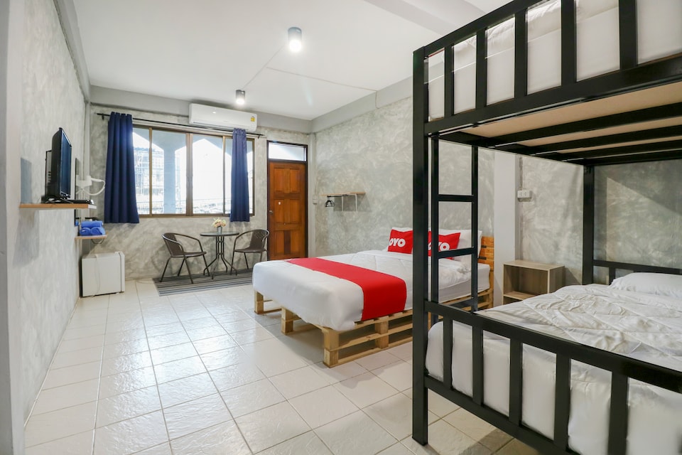 OYO 950 Casa De Takumi, BE_Watthana P1, Bangkok