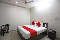 OYO Hotel Star