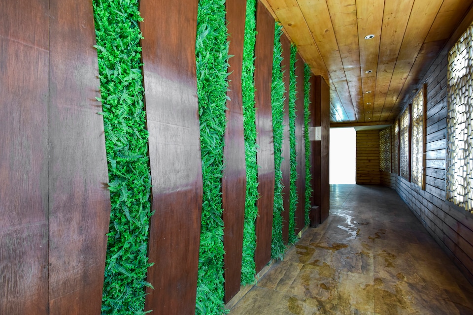 OYO 6138 Hotel Majestic Grand, Sanjauli, Shimla