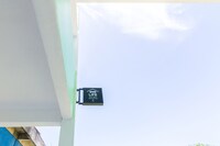 OYO Life athaya kost