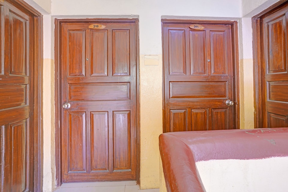 Super Townhouse Calangute - Baga Circle Formerly Park Avenue, Calangute Goa, Goa