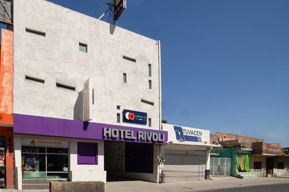 Capital O Hotel Rivoli, Leon, GTO, León, Guanajuato