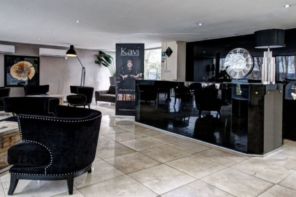 OYO Clayton Lodge, ST5, Newcastle-Under-Lyme