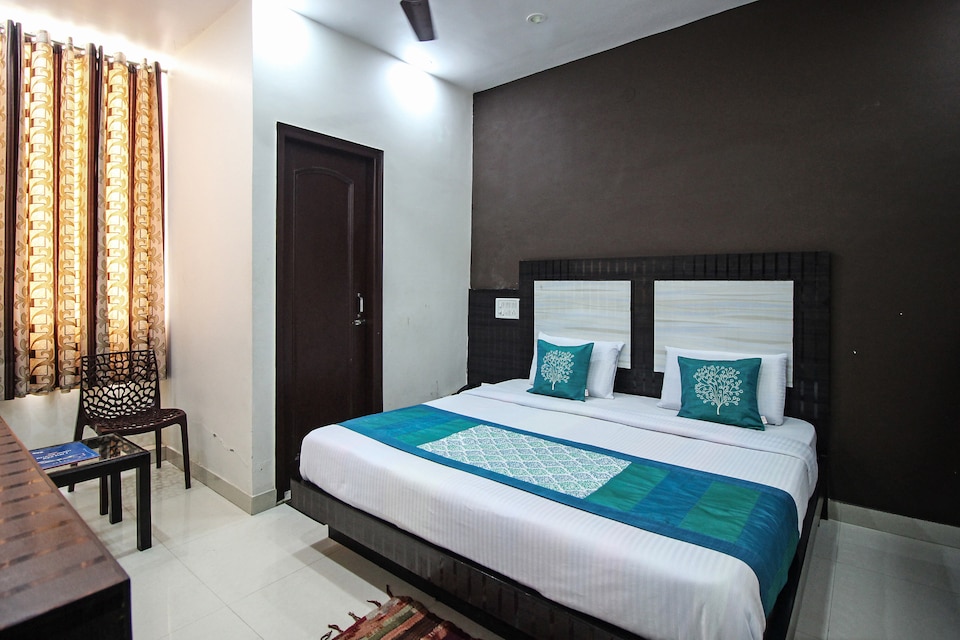 OYO 6156 Hotel A Star, Ambala City, Ambala