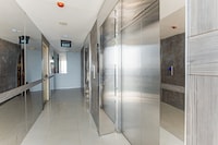 OYO 3691 Apartment Saladin Mansion