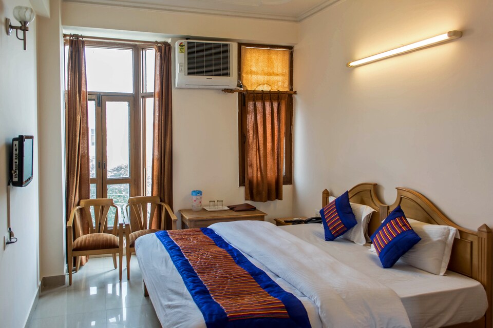 OYO Rooms 014 Noida City Centre II (Blocked), Noida City, Noida