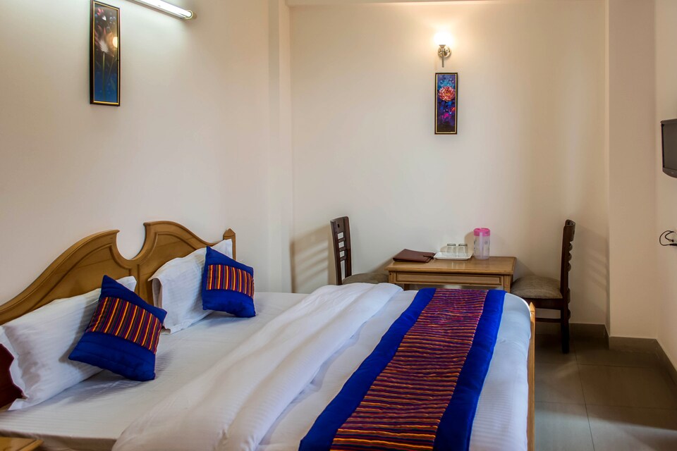 OYO Rooms 014 Noida City Centre II (Blocked), Noida City, Noida