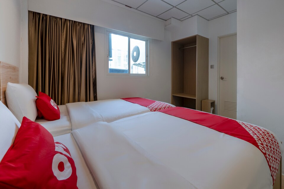 OYO 982 Charurat Suite​, BW_Pratunam P0, Bangkok