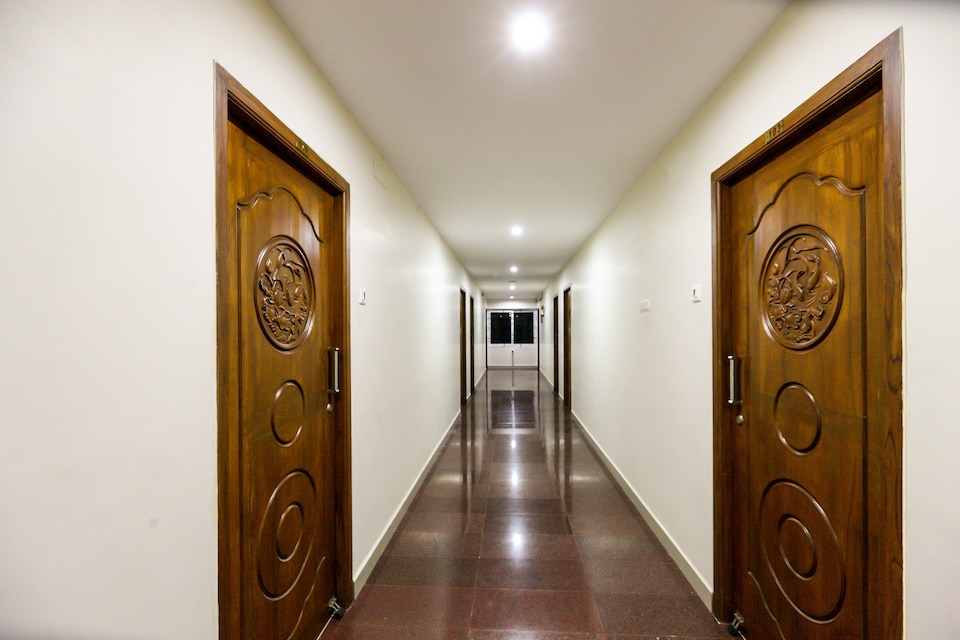 OYO 6172 JK Residency, Trichy, Trichy