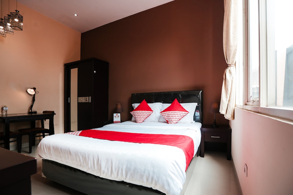 OYO 3698 Koen View, Kebayoran, Jakarta