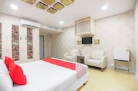 OYO 1002 Pinklao Resort 
