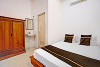 Hotel O near UNISLA formerly Homestay Bougenville 