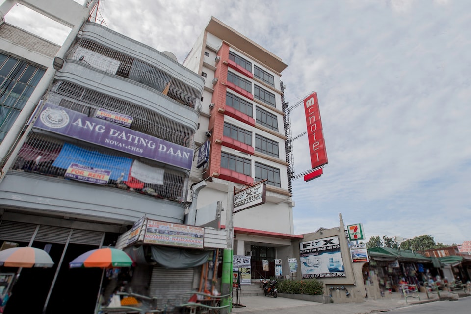 OYO 637 Fox Hotel, Quezon City, Quezon City