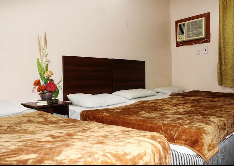 OYO 516 Al Medina Sakani Hotel, Alsohman, Medina